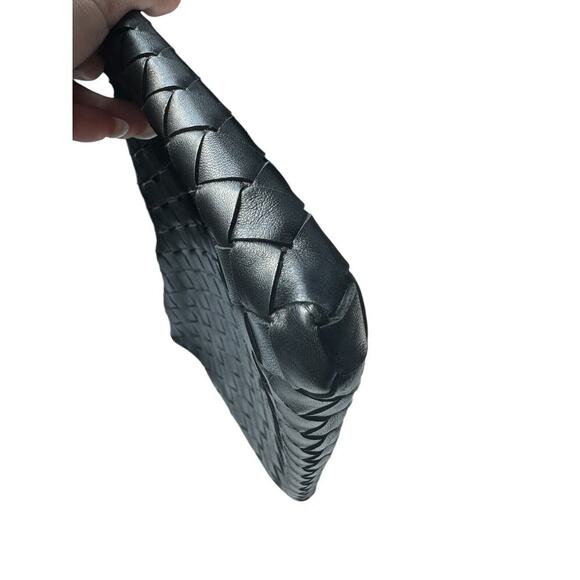 Bottega Veneta Black Intrecciato Woven Leather Clutch / Minimalist Handpurse - Picture 9 of 13